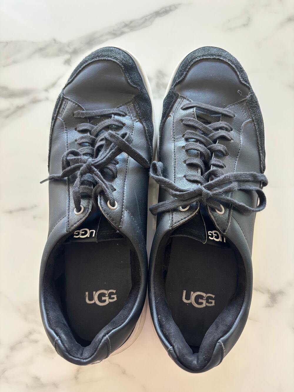 UGG South Bay Sneaker Low Men's Size 11 Black Leather 1108959 Lace-Up Casual